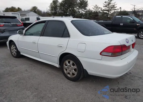 2001 Honda Accord 2.3 Ex from USA, damaged, VIN 1HGCG66851A130345